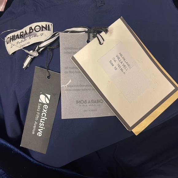 Chiara Boni La Petite Robe Willa Off-The-Shoulder Velvet Gown - Picture 11 of 11